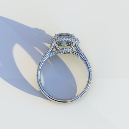 1.5 Carat Blue Round Cut Halo Pave Lab Diamond Ring - Élégance